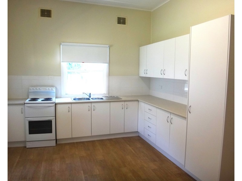 19 Coolamin Road, Waratah NSW 2298