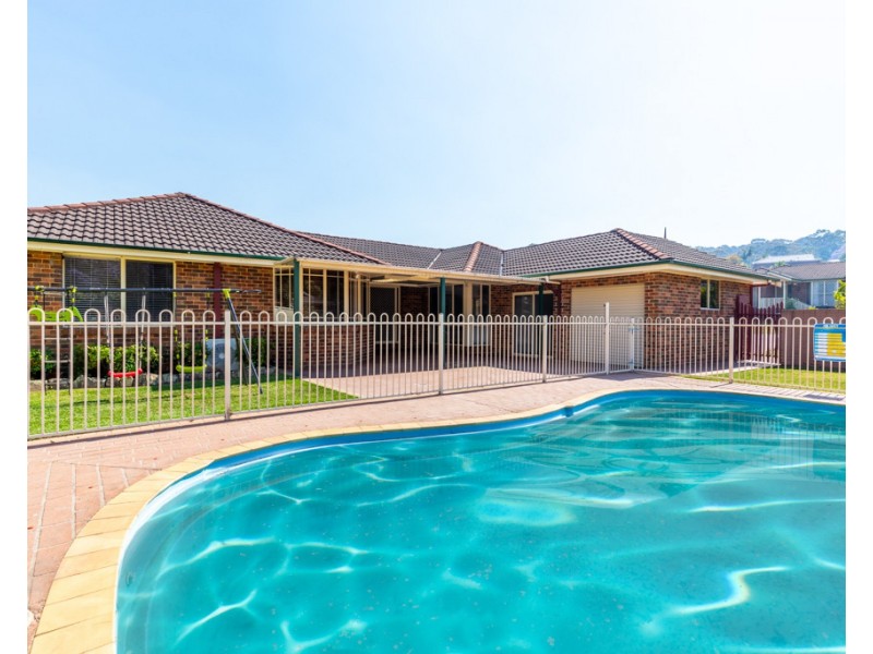 1 Edgewood Close, Tingira Heights NSW 2290
