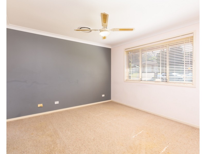 1 Edgewood Close, Tingira Heights NSW 2290