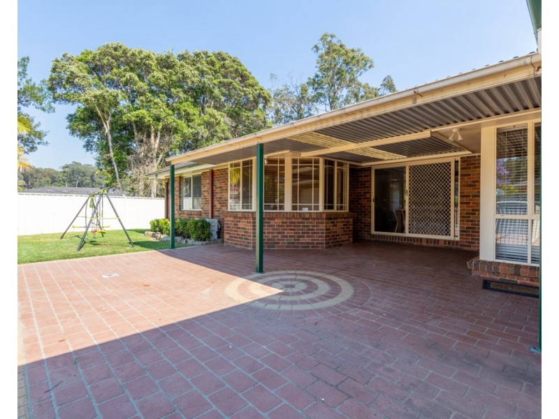 1 Edgewood Close, Tingira Heights NSW 2290