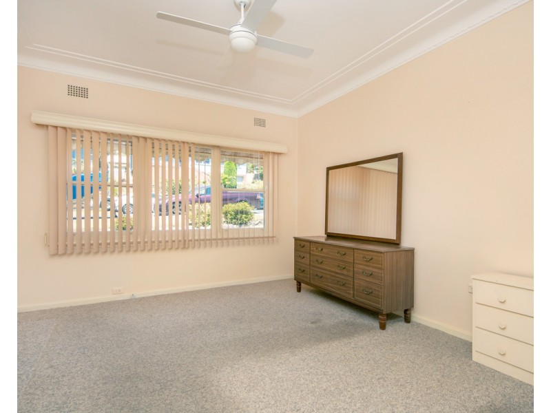 19 Crossland Street, Adamstown Heights NSW 2289