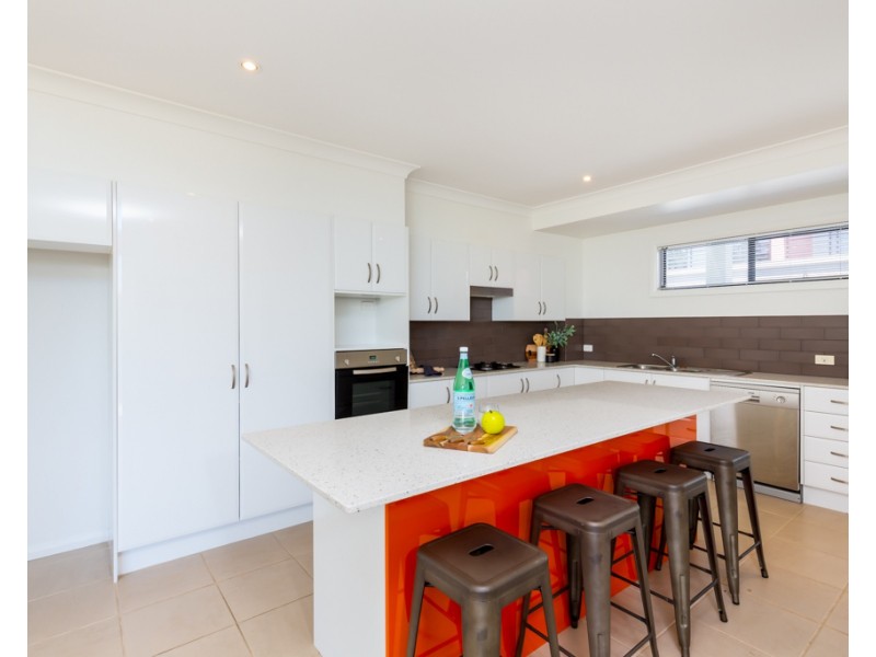 3/180 Kahibah Road, Charlestown NSW 2290