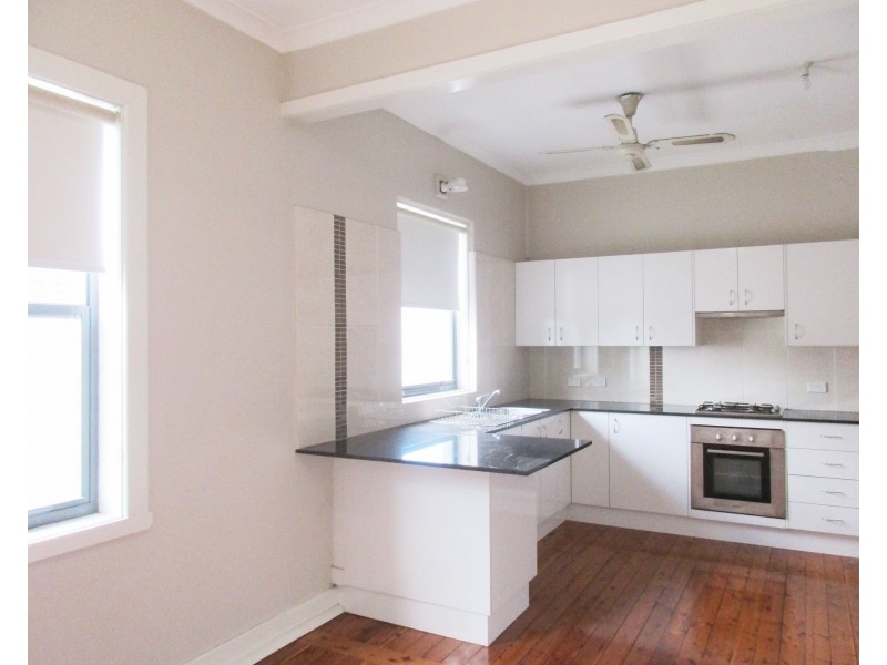 2/258 Brunker Road, Adamstown NSW 2289