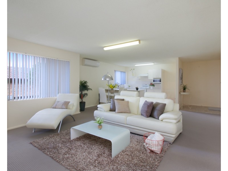 2/4 Milson Street, Charlestown NSW 2290