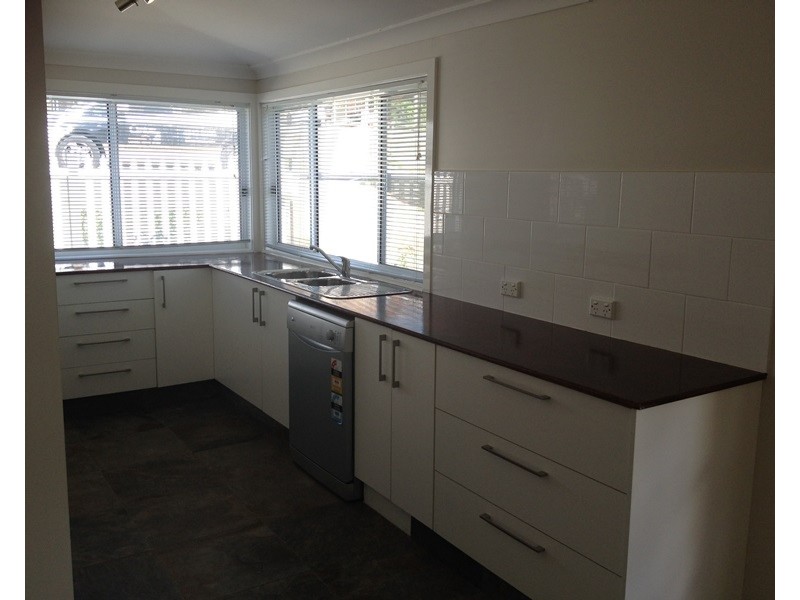 7 Lewers Street, Belmont NSW 2280