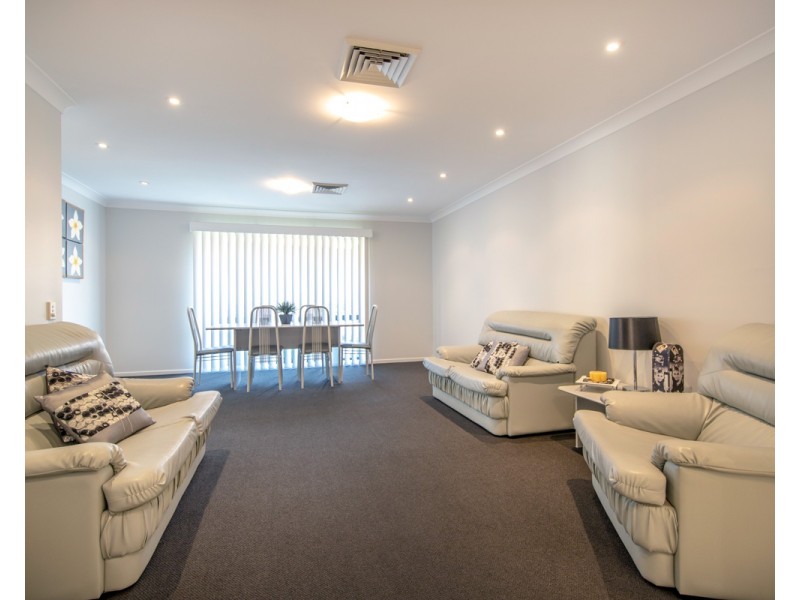 12 Timbercrest Chase, Charlestown NSW 2290