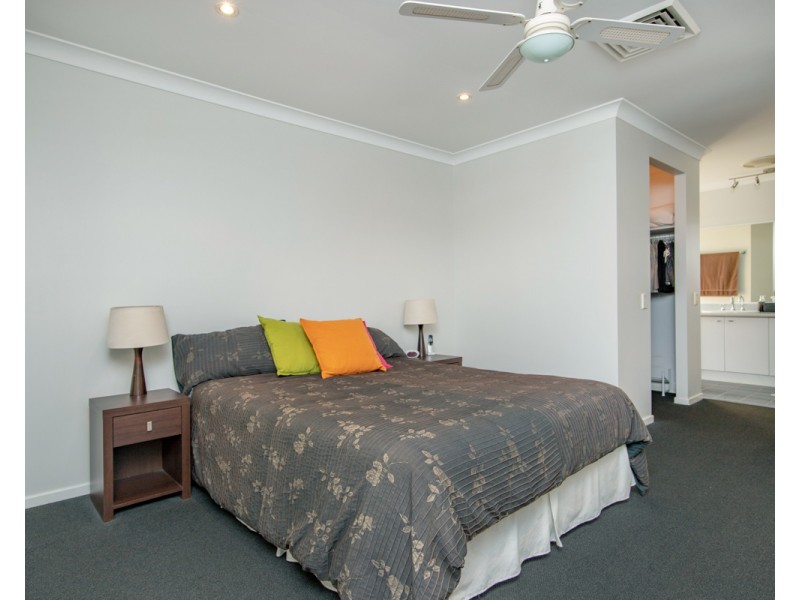 12 Timbercrest Chase, Charlestown NSW 2290