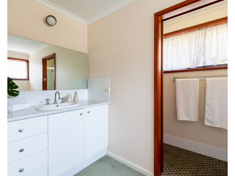 19 Nesbitt Close, Kotara NSW 2289