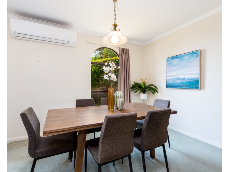 19 Nesbitt Close, Kotara NSW 2289