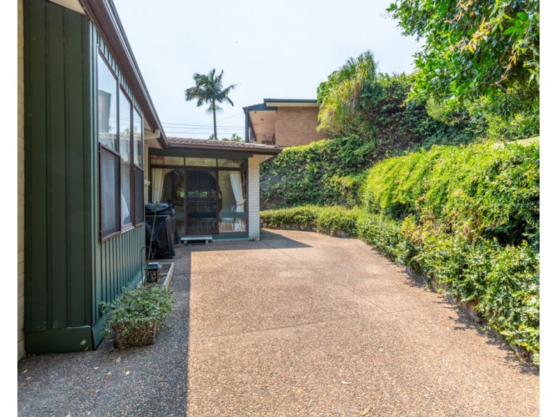 19 Nesbitt Close, Kotara NSW 2289