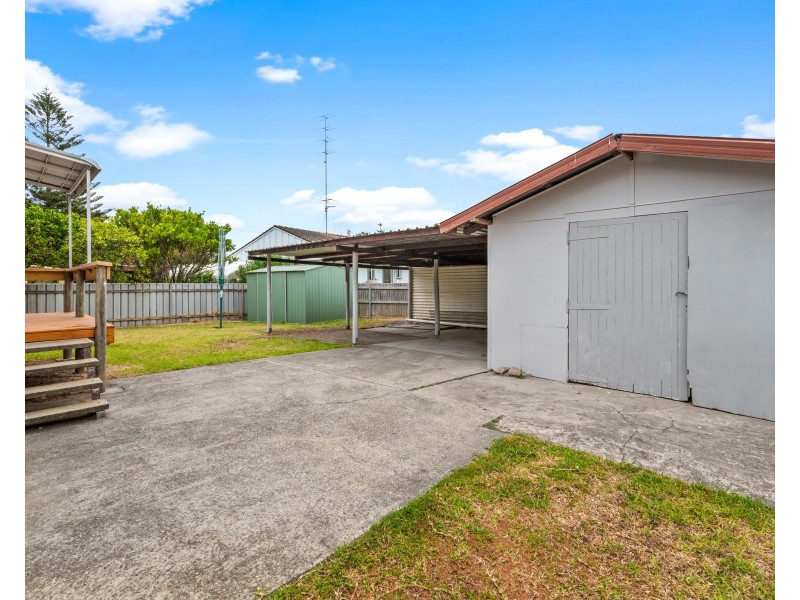 40 Heshbon Street, Gateshead NSW 2290