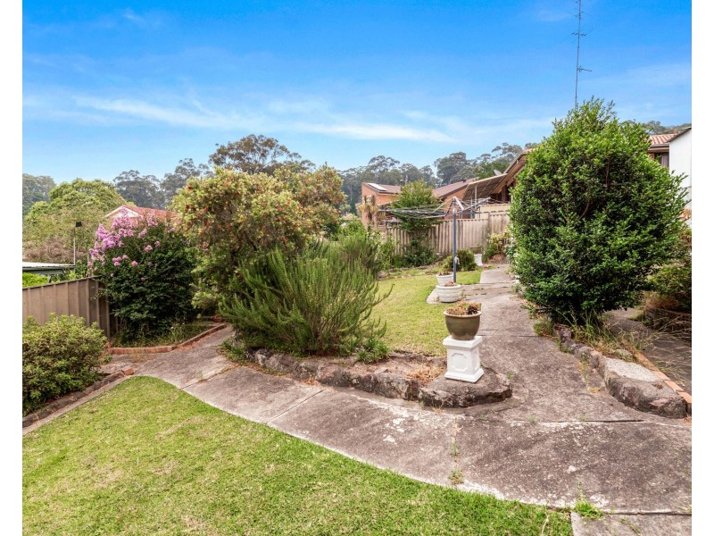 24 Tomaga Parade, Mount Hutton NSW 2290