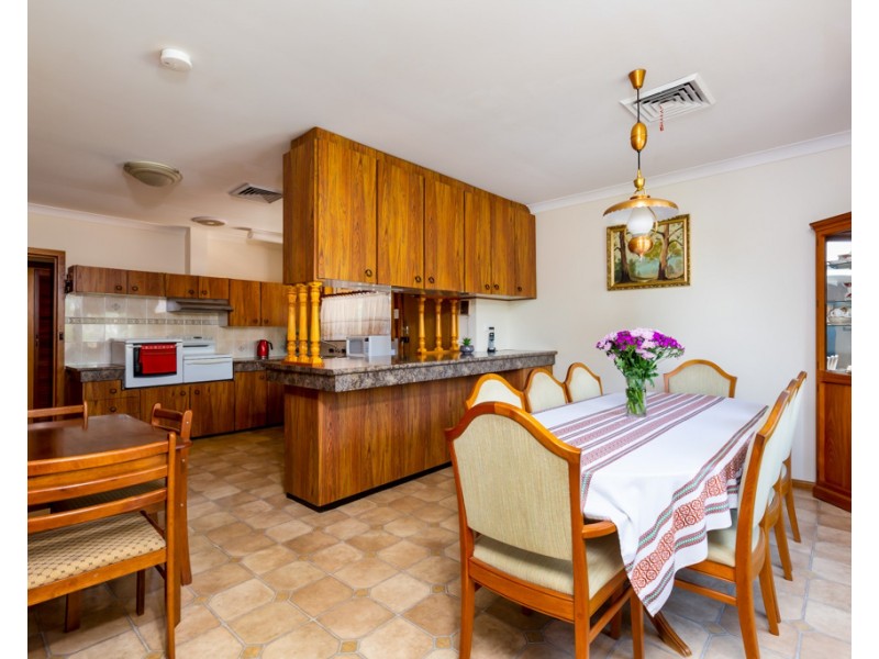 7 Charles Street, Cardiff NSW 2285