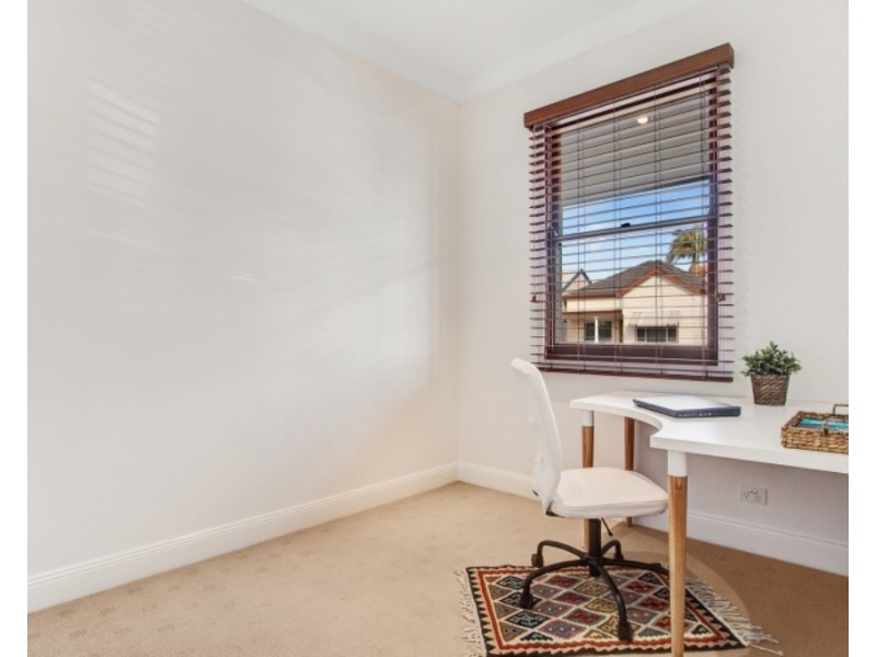 28 Gulliver Street, Hamilton NSW 2303