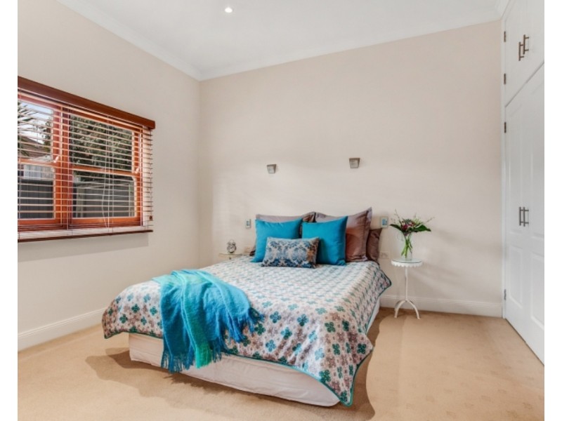 28 Gulliver Street, Hamilton NSW 2303