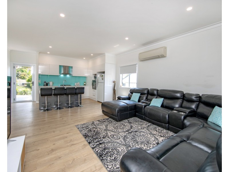 8 Merran Avenue, Charlestown NSW 2290