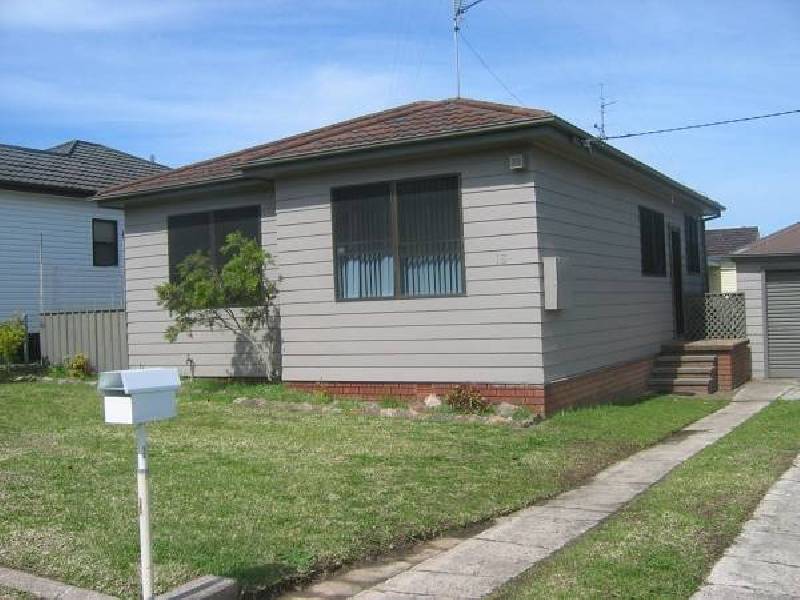 18 Oxford Street, Gateshead NSW 2290