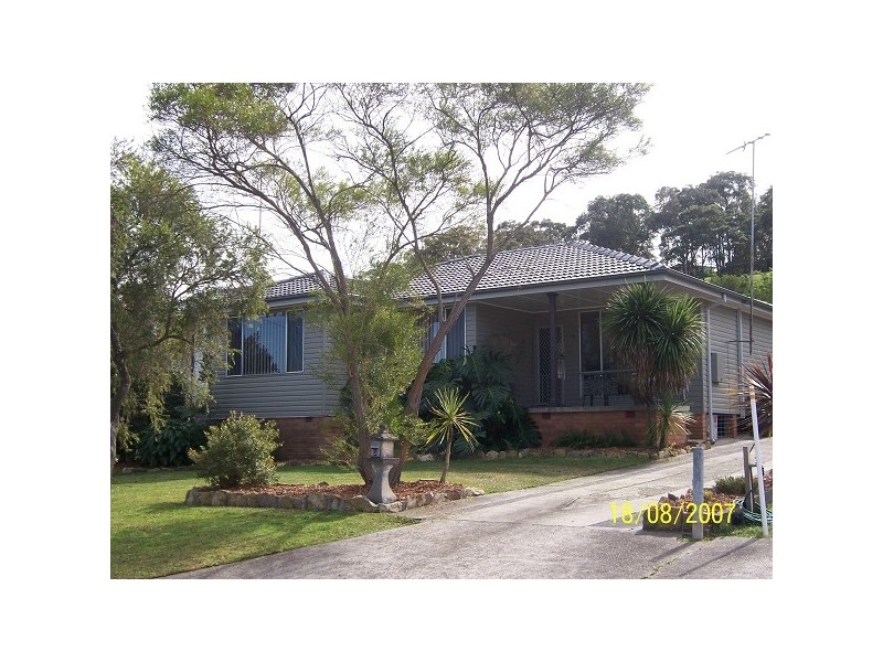 5 Julie Avenue, Warners Bay NSW 2282