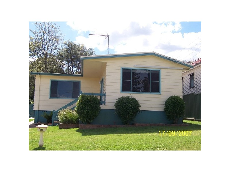 15 Heshbon Street, Gateshead NSW 2290