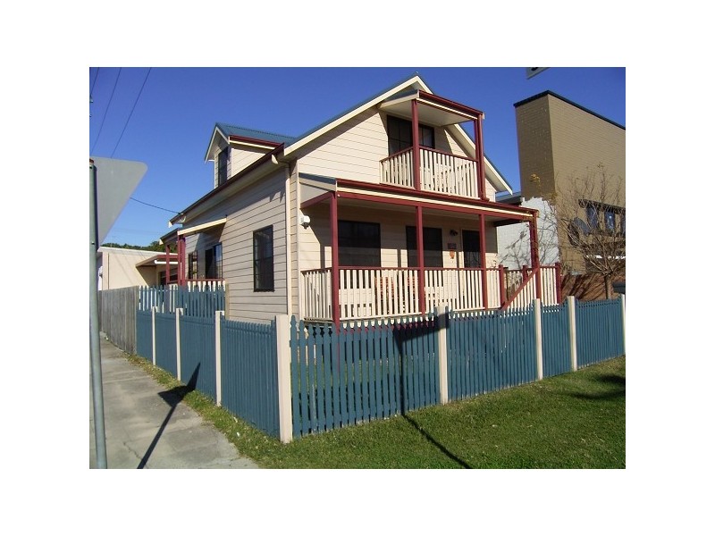 40 Robert Street, Wickham NSW 2293