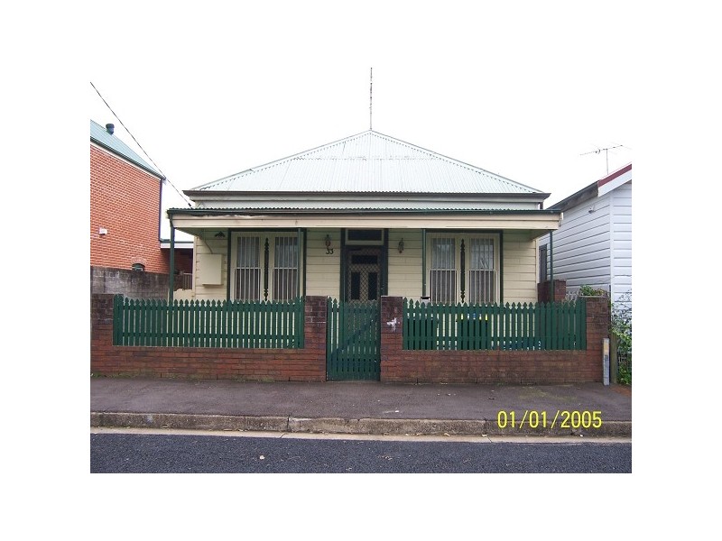 33 Dent Street, Islington NSW 2296