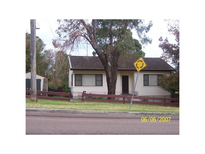 20 Oxford Street, Gateshead NSW 2290