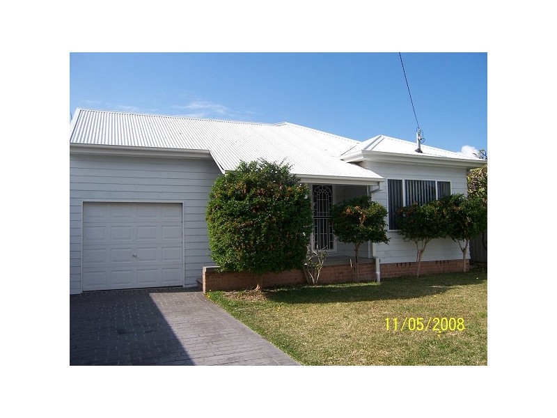 4 Biwong Street, Blacksmiths NSW 2281