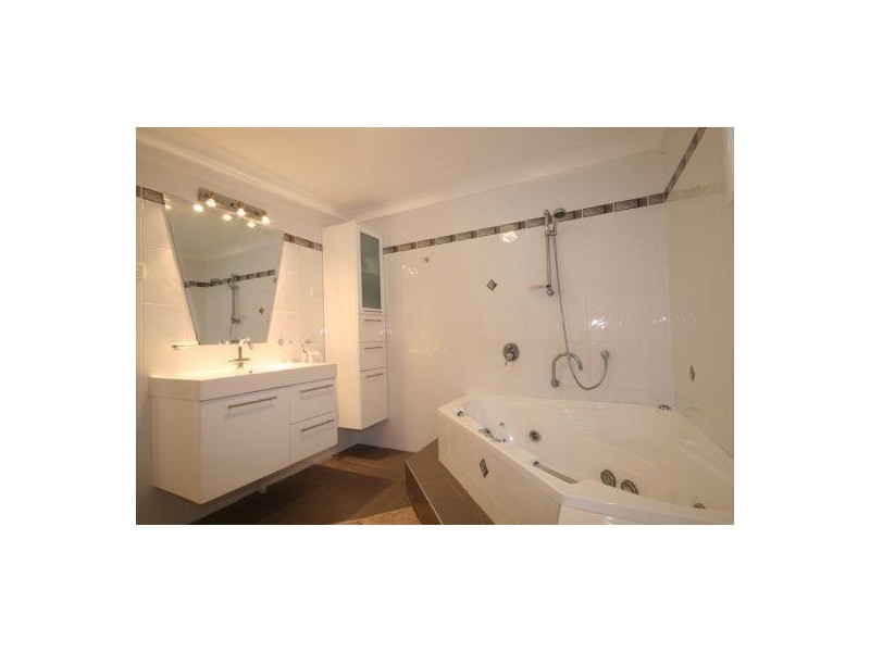 1 Buwa Street, Charlestown NSW 2290