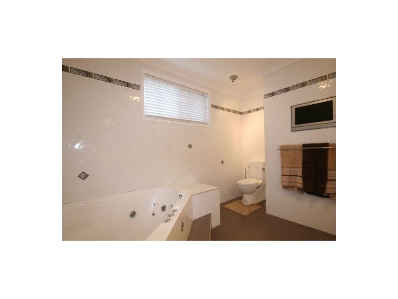 1 Buwa Street, Charlestown NSW 2290