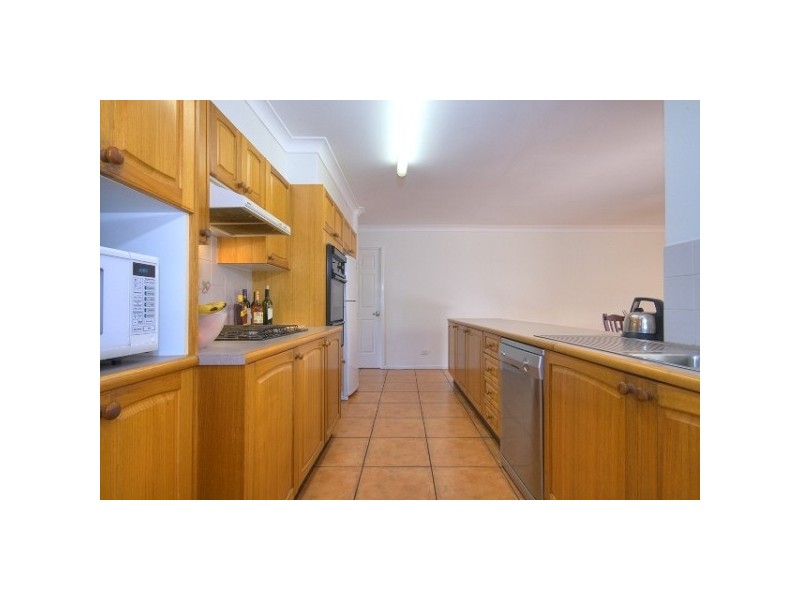 18 Buttermere Drive, Lakelands NSW 2282