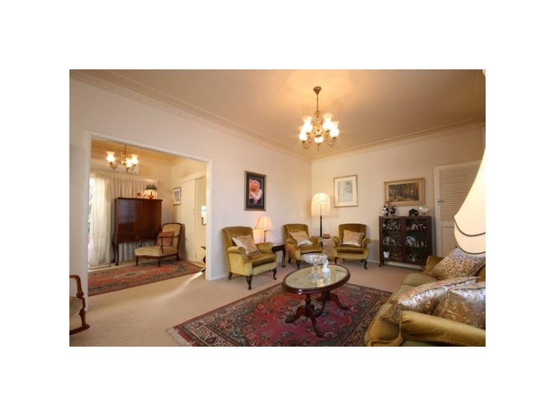 37 Kendall Street, Charlestown NSW 2290