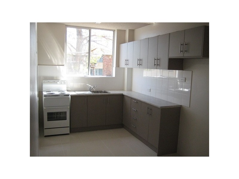 8/148 Teralba Road, Adamstown NSW 2289