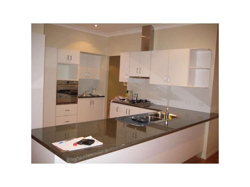 6 Churchill Circuit, Hamilton South NSW 2303