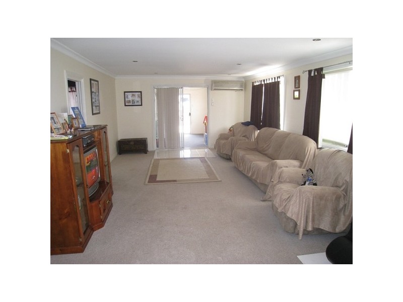 14 Sydney Street, Gateshead NSW 2290