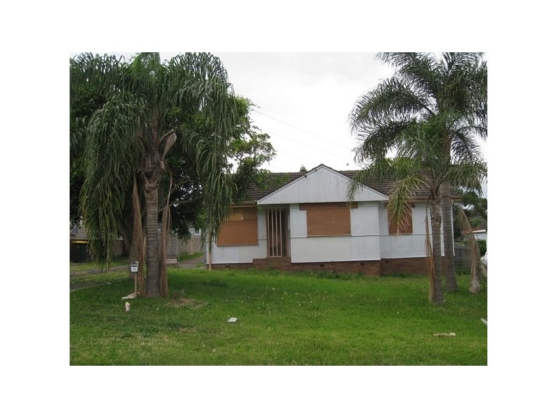 19 Redwood Crescent, Gateshead NSW 2290