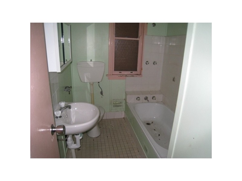 19 Redwood Crescent, Gateshead NSW 2290