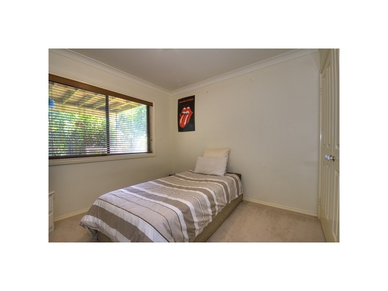 2 Pindari Close, Kahibah NSW 2290