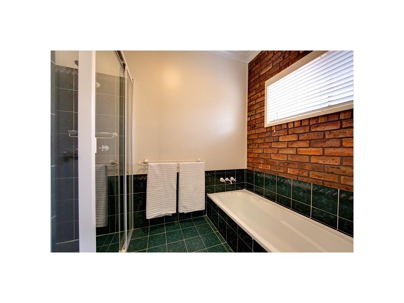 45 Hutchinson Street, Redhead NSW 2290