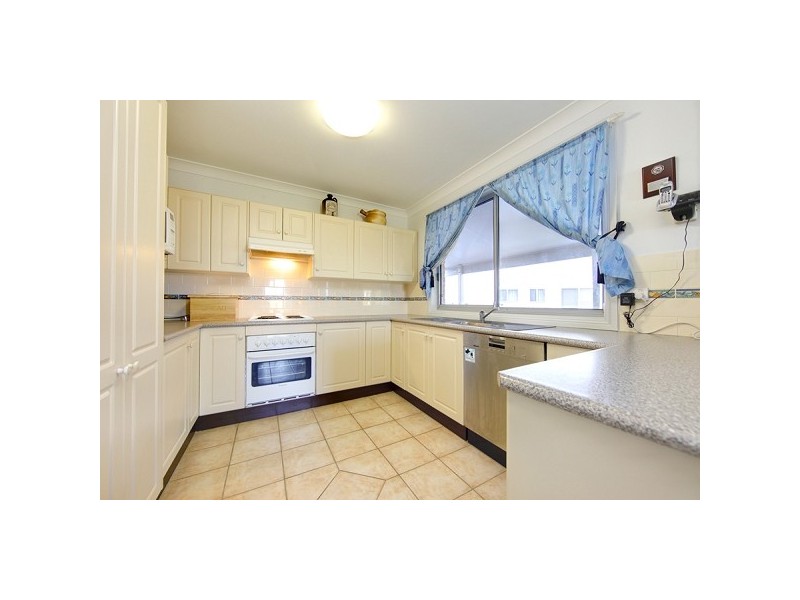 17A Lorikeet Close, Tingira Heights NSW 2290