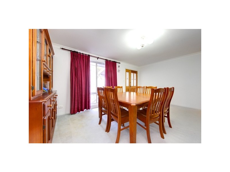 17A Lorikeet Close, Tingira Heights NSW 2290