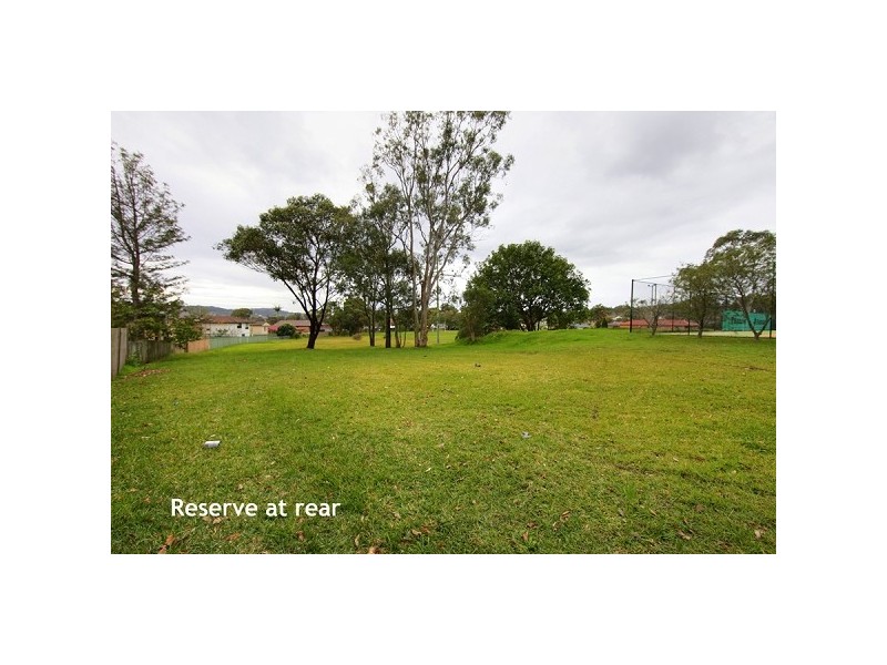 22 Anglers Place, Eleebana NSW 2282