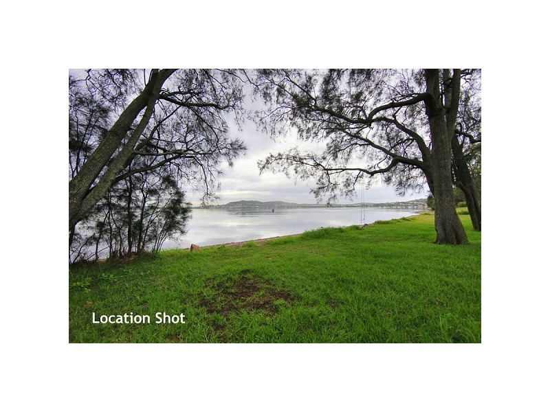22 Anglers Place, Eleebana NSW 2282