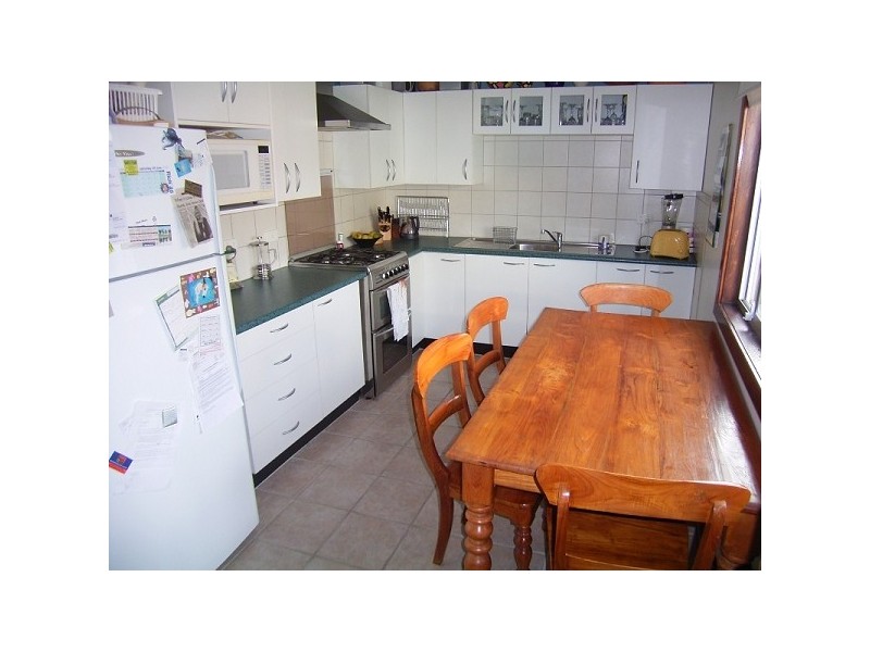 4 Young Road, Broadmeadow NSW 2292