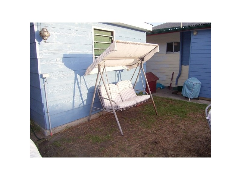 4 Young Road, Broadmeadow NSW 2292