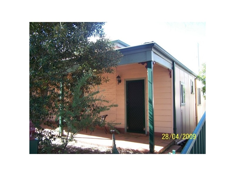 2/39 Woodstock Street, Mayfield NSW 2304