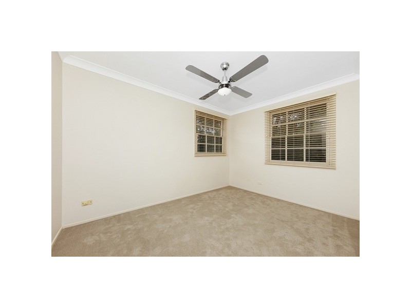 4 Fernleigh Loop, Adamstown Heights NSW 2289