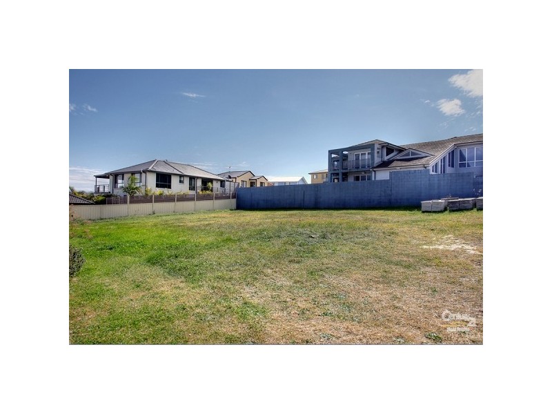 11 Callicoma Place, Redhead NSW 2290