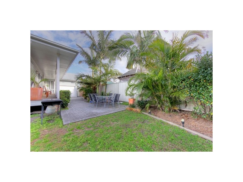 4 Biwong Street, Blacksmiths NSW 2281