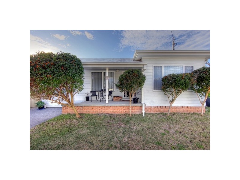 4 Biwong Street, Blacksmiths NSW 2281
