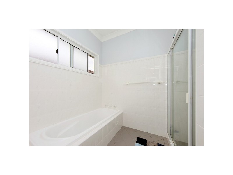 4 Biwong Street, Blacksmiths NSW 2281